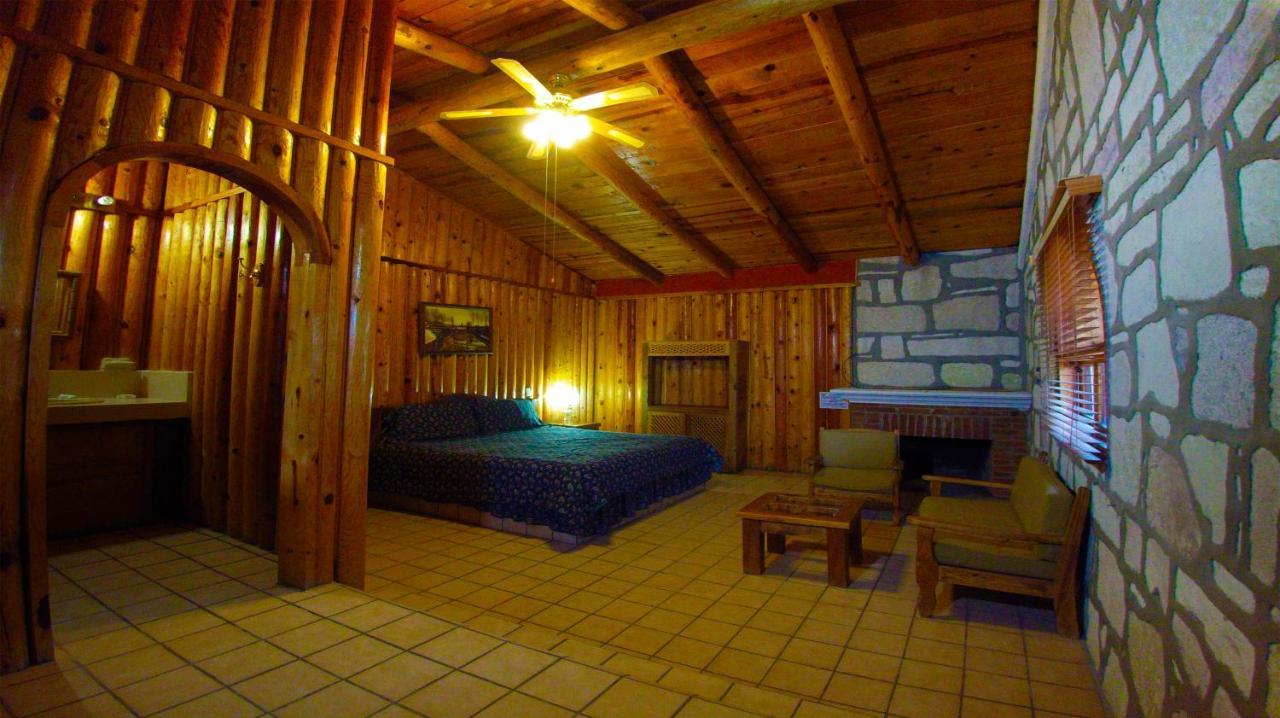 Hotel Mansion Tarahumara Areponapuchi Luaran gambar